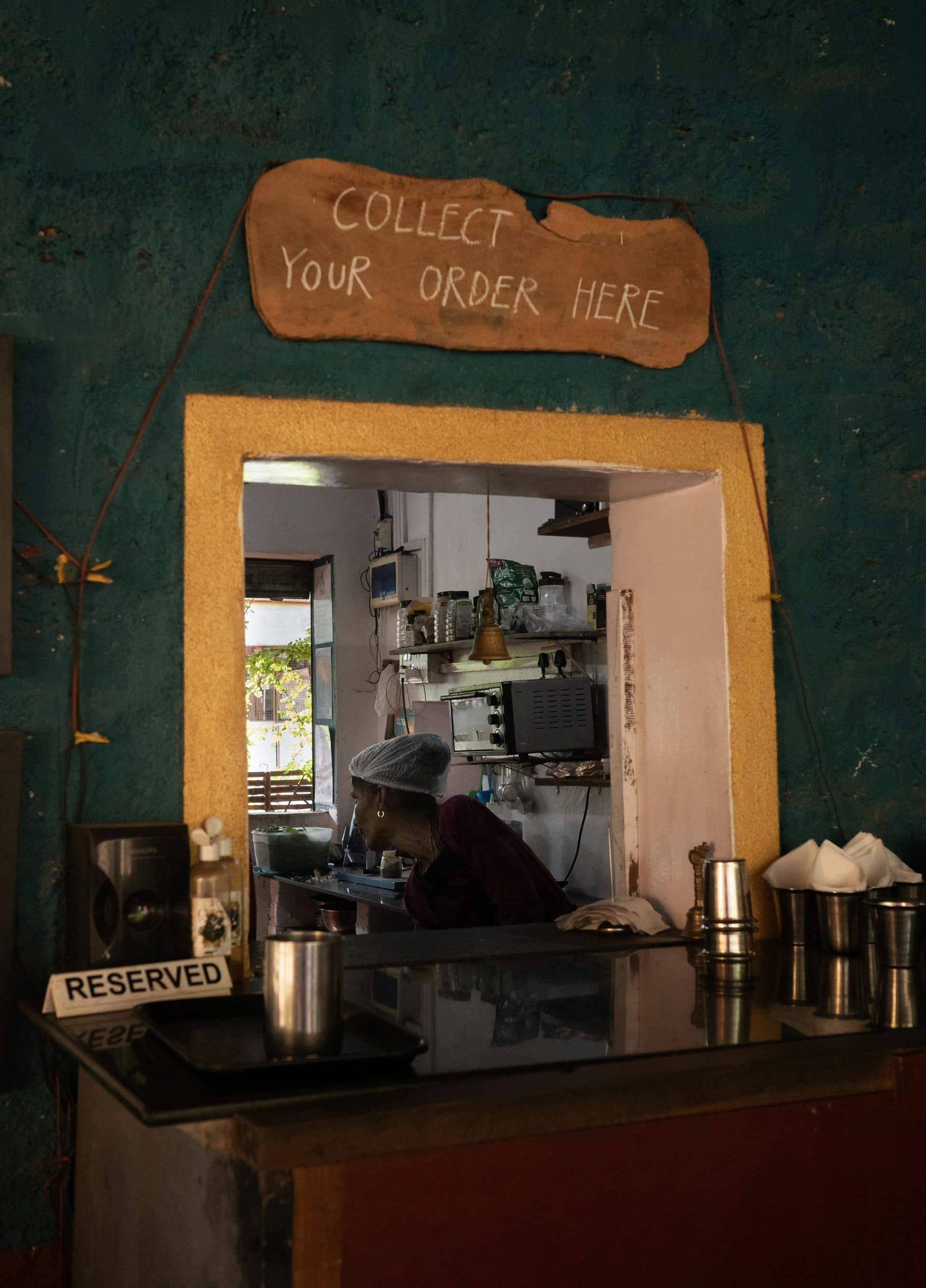 Restaurants are throwing good food every night, but not anymore. - Product Image